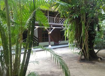 guatemala/livingston/restaurant/hotel-salvador-gaviota