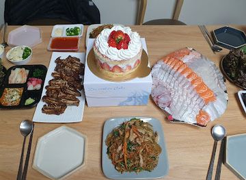 south-korea/suwon/restaurant/elephant-going-to-the-ocean