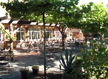 germany/spreewald/restaurant/traditionsgasthaus-zum-grunen-strand-der-spree