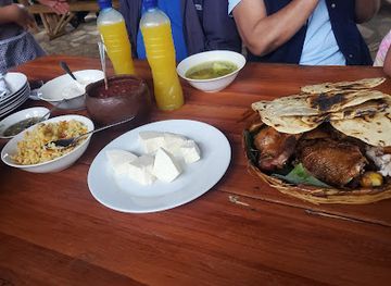 honduras/copan-region/restaurant/restaurante-julita