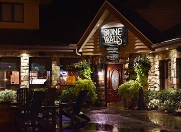 north-carolina/grandfather-mountain/restaurant/stonewalls-restaurant