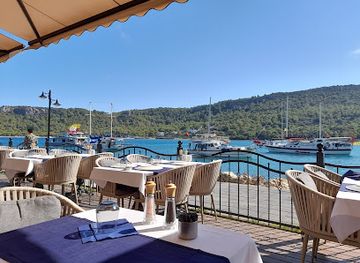 turkiye/antalya/kemer/restaurant/mouna-restaurant-lounge