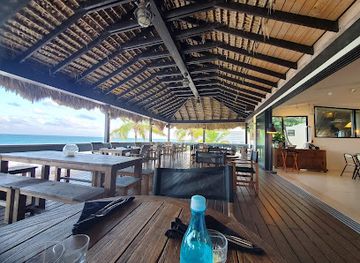 the-bahamas/lucaya/restaurant/the-stoned-crab-restaurant