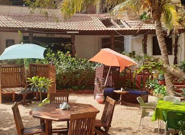 senegal/dakar/hann-bel-air/restaurant/mawa-s-american-garden-restaurant