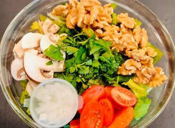 israel/zikhron-ya-akov/restaurant/beikar-salad