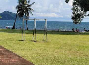 cameroon/limbe-beach/restaurant/bota-s-s-club