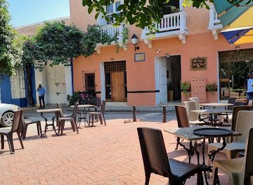 colombia/cartagena/san-diego/restaurant/plaza-malagua