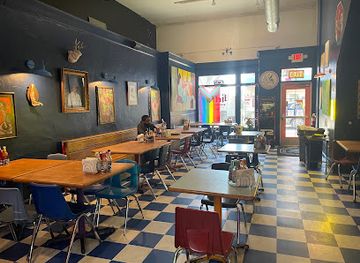 north-carolina/winston-salem/restaurant/heff-s-burger-club