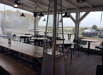 poland/hel-peninsula/restaurant/przetwornia