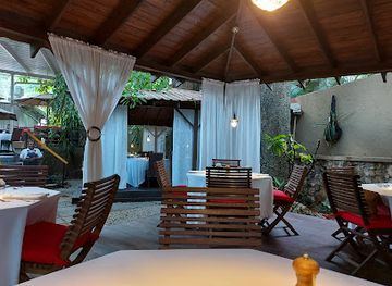 haiti/port-au-prince/restaurant/mozaik