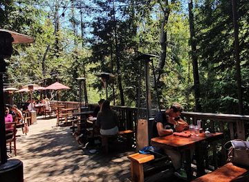 california/big-sur/restaurant/fernwood-tavern