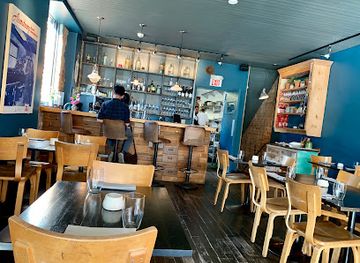 canada/toronto/restaurant/actinolite-restaurant