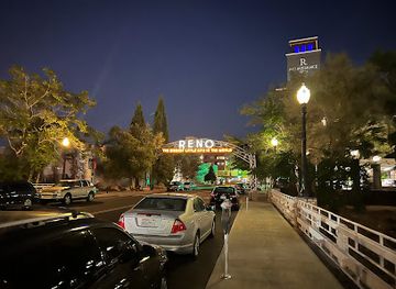nevada/reno/riverwalk-district/restaurant/the-shore