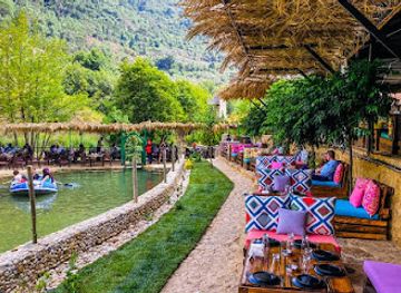 lebanon/aley/restaurant/3a-hawak-venue