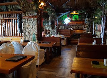 bosnia-and-herzegovina/tuzla-canton/restaurant/restoran-robinzon-jezero-modrac