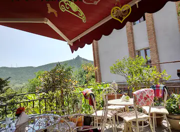 Tatin • ტატინი - Cafe & Hotel in Mtskheta