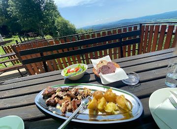 slovenia/postojna/restaurant/koca-mladika-na-pecni-rebri-733-m