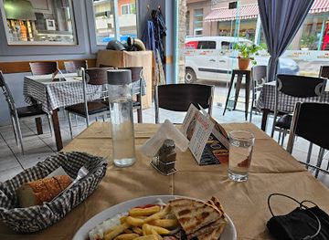 greece/lamia/restaurant/u