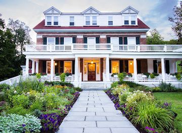 vermont/woodstock/restaurant/the-ransom-tavern