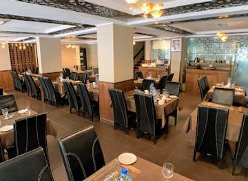 oman/muscat/al-khuwair/restaurant/foodlands-al-khuwair