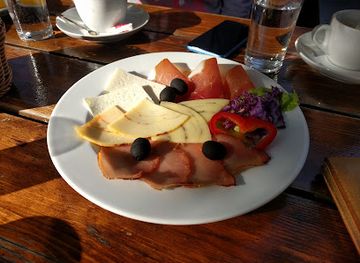 bosnia-and-herzegovina/bjelasnica-mountain/restaurant/ethno-house-agape