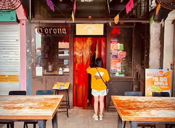 singapore/little-india/restaurant/chimichanga-little-india