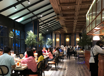 indonesia/medan/medan-baru/restaurant/interlokal