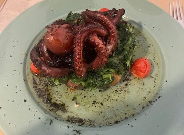 portugal/serra-da-lousa/restaurant/tradicao-come-louzan