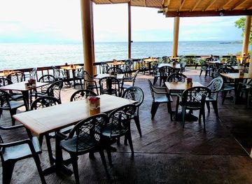 dominican-republic/enriquillo-valley/restaurant/d-luis-parrillada