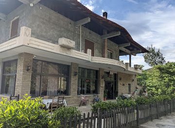 albania/skrapar/restaurant/arber-ambra