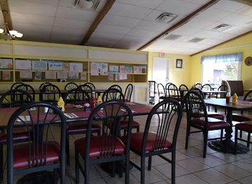 virginia/assateague-island/restaurant/teaguer-s-pub