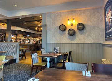 united-kingdom/stirling/restaurant/springkerse-view-pub-grill