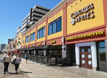 new-jersey/atlantic-city-boardwalk/restaurant/chickie-s-pete-s