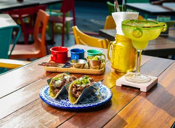 aruba/sero-blanco/restaurant/lola-taqueria