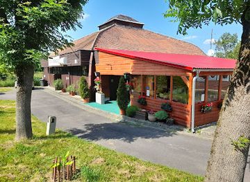 hungary/mecsek-mountains/restaurant/jurta-vendeglo