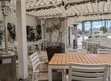 florida/tampa/ybor-city/restaurant/rosenheim-restaurant