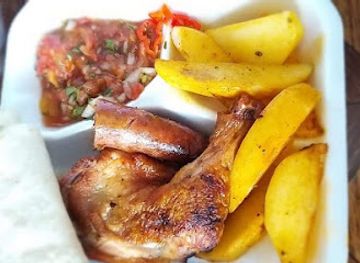 belize/punta-gorda/restaurant/halliday-snack-shop