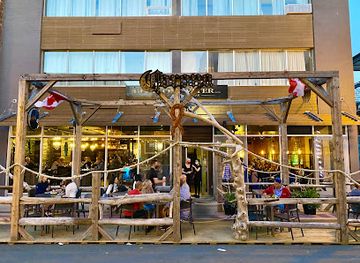 canada/avalon-peninsula/restaurant/blue-on-water