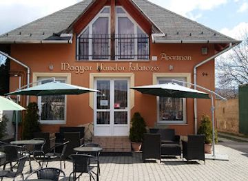 hungary/eger/restaurant/magyar-vandor-etterem-es-koktel-bar