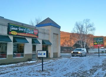 new-hampshire/mount-washington-valley/restaurant/gorham-house-of-pizza