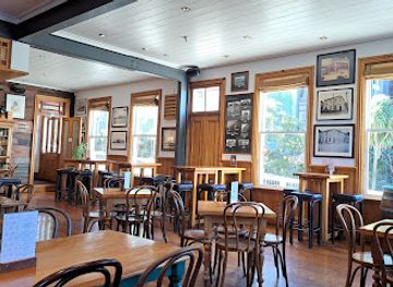 new-zealand/wellington/thorndon/restaurant/thistle-inn
