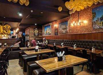 australia/melbourne/st-kilda/restaurant/la-roche