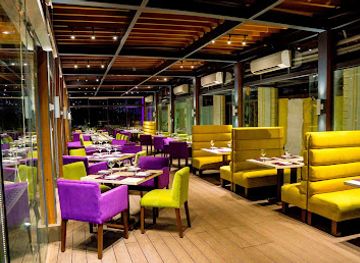 philippines/manila/restaurant/raffaele-woodfired-pizza-the-bayleaf-hotel