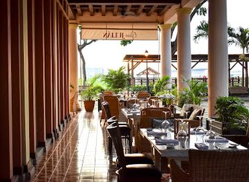 ecuador/pacific-coast/restaurant/casa-julian