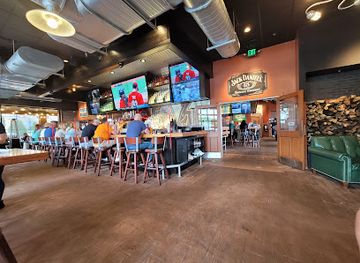 tennessee/bristol-motor-speedway/restaurant/drake-s-bristol