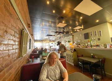 colorado/delta/restaurant/creations-on-main-delta