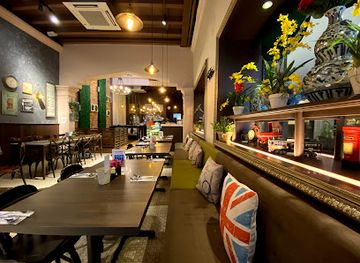 malaysia/george-town/restaurant/auction-rooms-georgetown