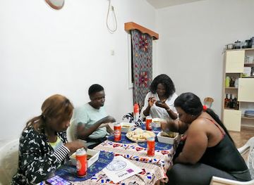 gabon/ogooue-lolo-province/restaurant/o-wally-cuisine