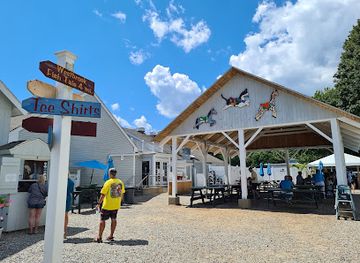 connecticut/hammonasset-beach-state-park/restaurant/lenny-joe-s