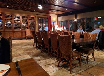 north-dakota/fargo/restaurant/porter-creek-hardwood-grill